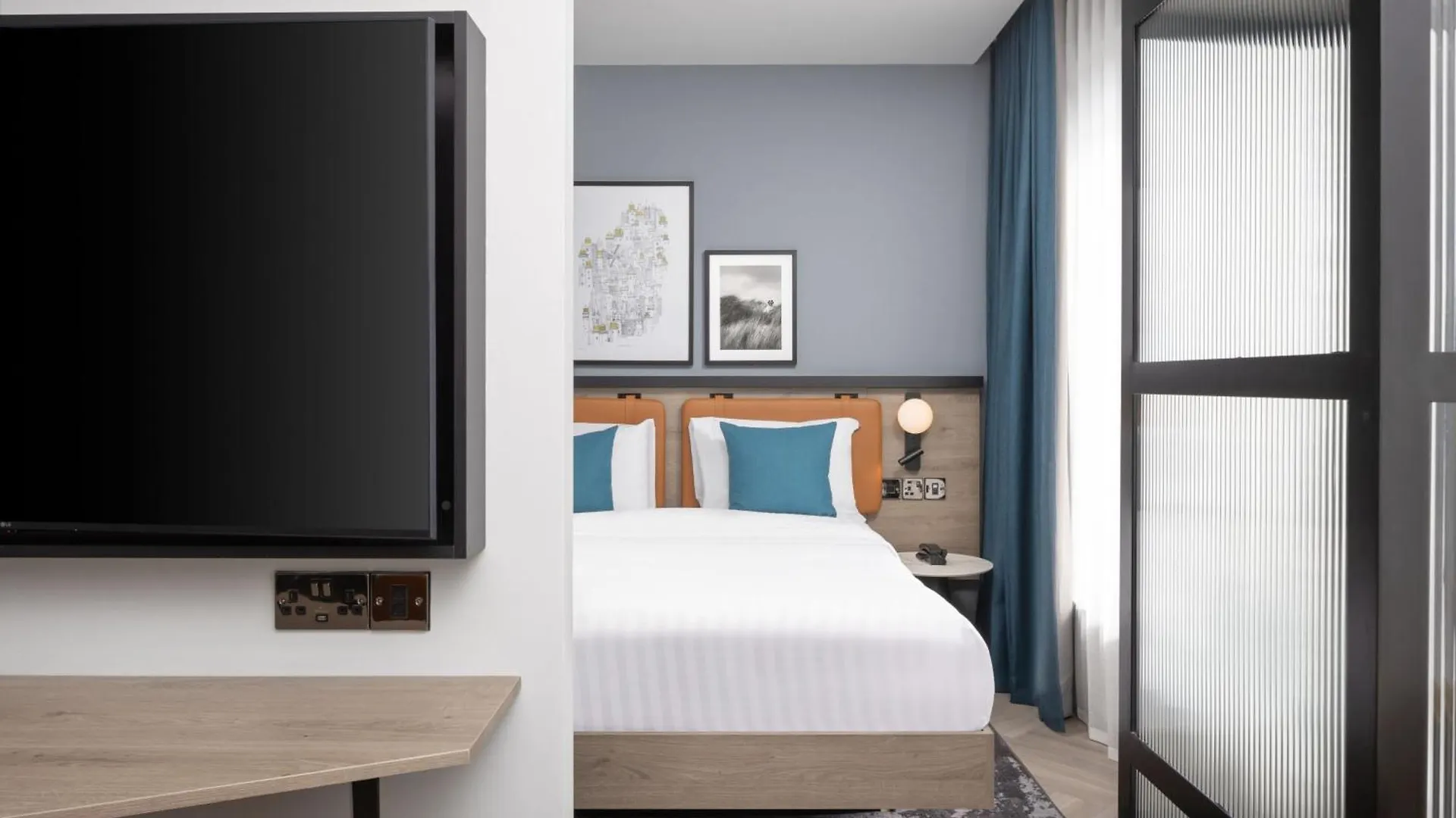 Residence Inn By Marriott Cork 4*,
